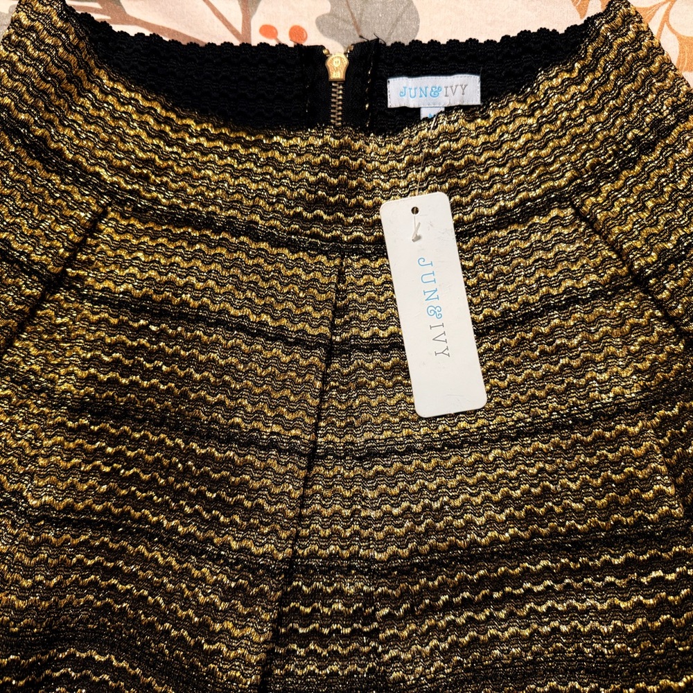 Black‎ and Gold Mini Skirt